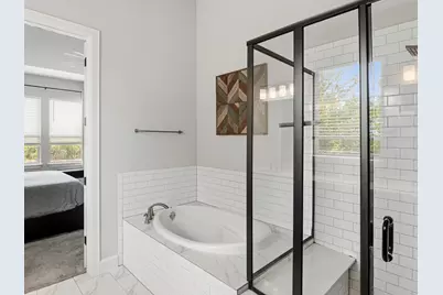 198 York Timbers Way, Austin, TX 78737 - Photo 16