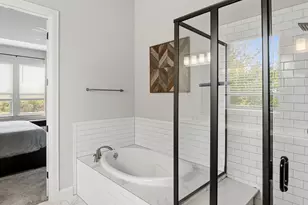 198 York Timbers Way, Austin, TX 78737 - Photo 16