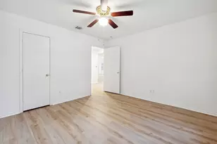 1611 Sunnycrest Cir, New Braunfels, TX 78130 - Photo 14
