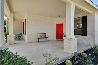 587 Shadow Creek Boulevard, Buda, TX 78610 - Photo 2