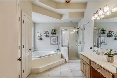 20711 Henry Avenue, Lago Vista, TX 78645 - Photo 22