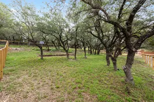 401 Madrone Canyon Dr, Dripping Springs, TX 78620 - Photo 28
