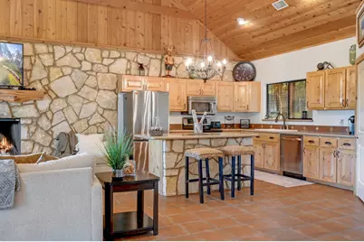 401 Madrone Canyon Drive, Dripping Springs, TX 78620 - Photo 12