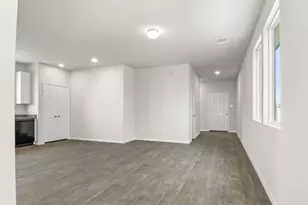 3051 Winding Creek Rd, Kyle, TX 78640 - Photo 16