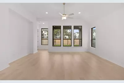 536 Raleigh Drive, Georgetown, TX 78633 - Photo 10