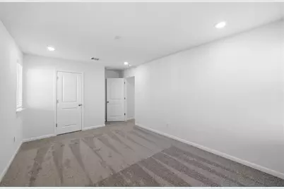 121 Hatari, Jarrell, TX 76537 - Photo 18