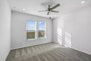 121 Hatari, Jarrell, TX 76537 - Photo 10