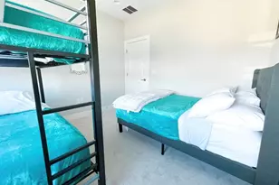 807 E 16th St, Austin, TX 78702 - Photo 18