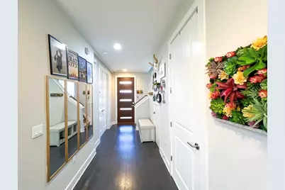 807 E 16th Street #B, Austin, TX 78702 - Photo 10