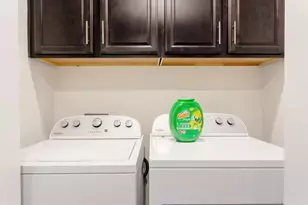 807 E 16th St, Austin, TX 78702 - Photo 22