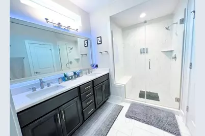 807 E 16th Street #B, Austin, TX 78702 - Photo 14