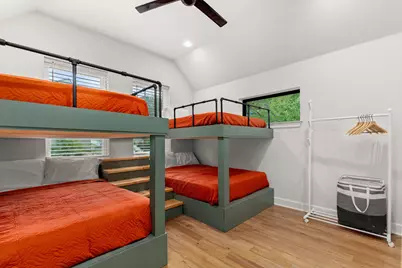 1214 Deloney Street, Austin, TX 78721 - Photo 26