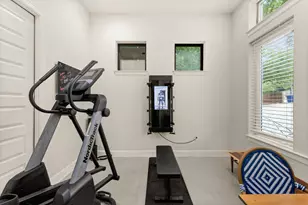 1214 Deloney St, Austin, TX 78721 - Photo 22