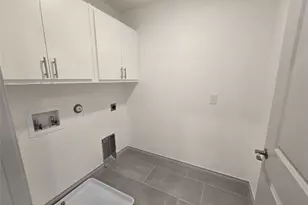 2105 Tiger Trail, Round Rock, TX 78664 - Photo 18