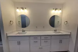 2105 Tiger Trail, Round Rock, TX 78664 - Photo 8