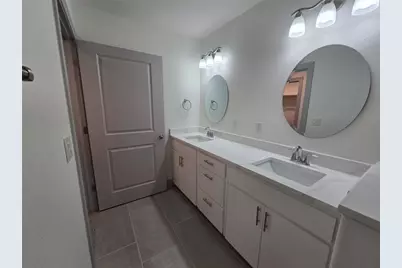 2105 Tiger Trail #702, Round Rock, TX 78664 - Photo 16