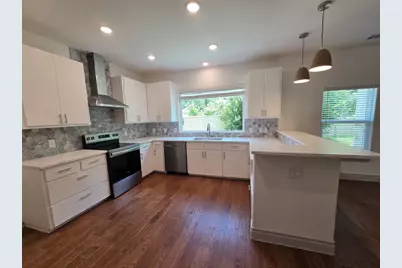 2105 Tiger Trail #702, Round Rock, TX 78664 - Photo 4