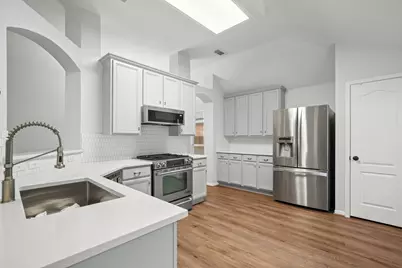 8511 Aoudad Trail, Austin, TX 78749 - Photo 6