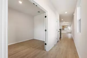 611 Palo Brea Loop, Hutto, TX 78634 - Photo 8