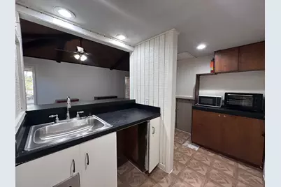 126 Conference Drive #212, Bastrop, TX 78602 - Photo 4