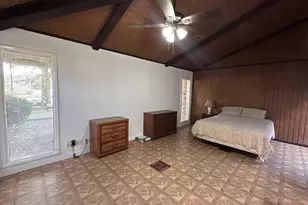 126 Conference Dr, Bastrop, TX 78602 - Photo 2