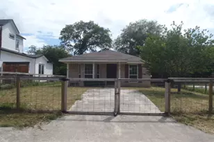 309 Ellis St, San Marcos, TX 78666 - Photo 2