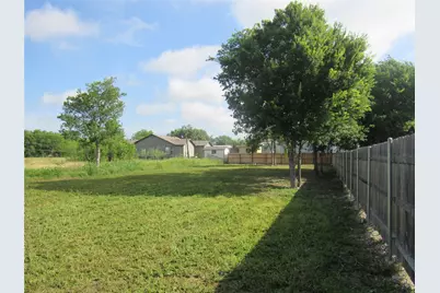 500 Arnold Drive, Bartlett, TX 76511 - Photo 8