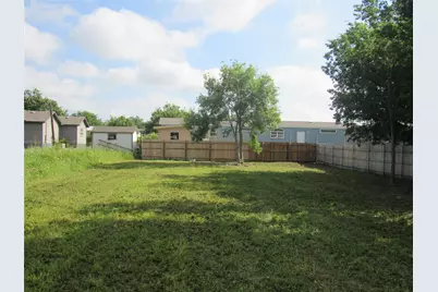 500 Arnold Drive, Bartlett, TX 76511 - Photo 6