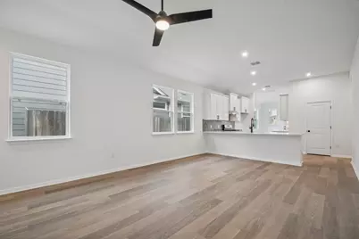 509 Porter Country Parkway, Buda, TX 78610 - Photo 4