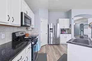 1207 Utopia Ln, Hutto, TX 78634 - Photo 12