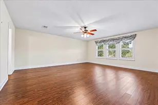 301 Leanne Dr, Georgetown, TX 78633 - Photo 18