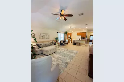 9300 Pioneer Forest Drive, Austin, TX 78744 - Photo 20