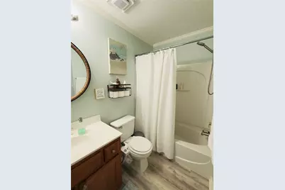 9300 Pioneer Forest Drive, Austin, TX 78744 - Photo 16