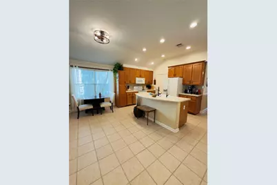 9300 Pioneer Forest Drive, Austin, TX 78744 - Photo 10