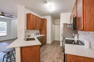 2410 Great Oaks Dr, Round Rock, TX 78681 - Photo 14