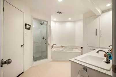 8200 Neely Drive #119, Austin, TX 78759 - Photo 28