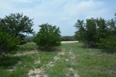105 N Jerry Gray, Blanco, TX 78606 - Photo 2