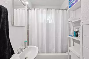 1202 E 29th St, Austin, TX 78722 - Photo 16