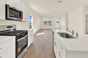 226 Shenandoah Dr, Kyle, TX 78640 - Photo 6