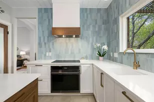 3608 Latimer Dr, Austin, TX 78732 - Photo 18