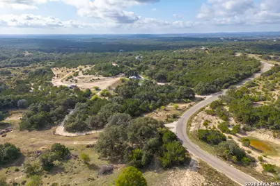 2970 Rolling Hills Road, Blanco, TX 78606 - Photo 16