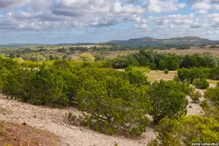 2970 Rolling Hills Rd, Blanco, TX 78606 - Photo 12