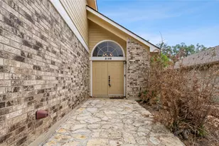 3108 Linnet Dr, Austin, TX 78745 - Photo 2