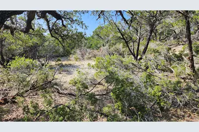 104 Stonegate Lane, Dripping Springs, TX 78620 - Photo 24