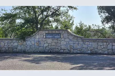 104 Stonegate Lane, Dripping Springs, TX 78620 - Photo 8