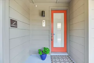 2800 Treble Ln, Austin, TX 78704 - Photo 2