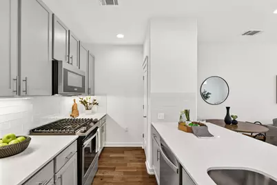 6800 Menchaca Road #13, Austin, TX 78745 - Photo 8