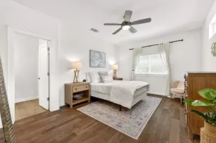 6800 Menchaca Rd, Austin, TX 78745 - Photo 14