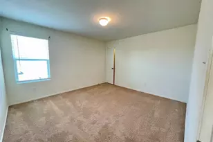 112 Wind Flower Ln, Liberty Hill, TX 78642 - Photo 8