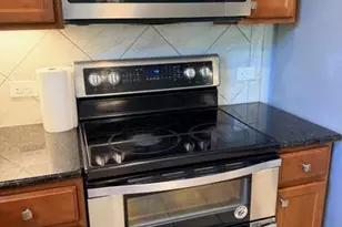 329 Los Cobos Ln, Georgetown, TX 78626 - Photo 4